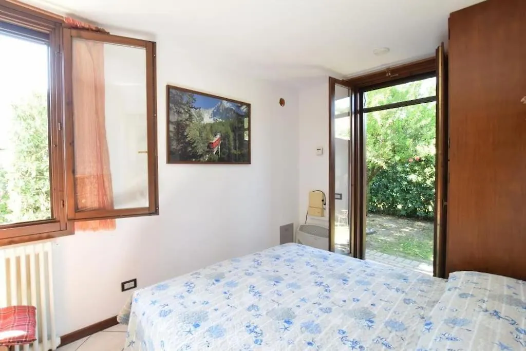 Villa Magnolia Vicino Al Mare Albarella Island Italy